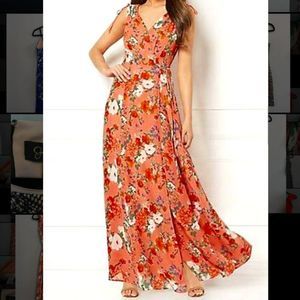 Eva Mendes by New York Company Warp Maxi Flower Dress